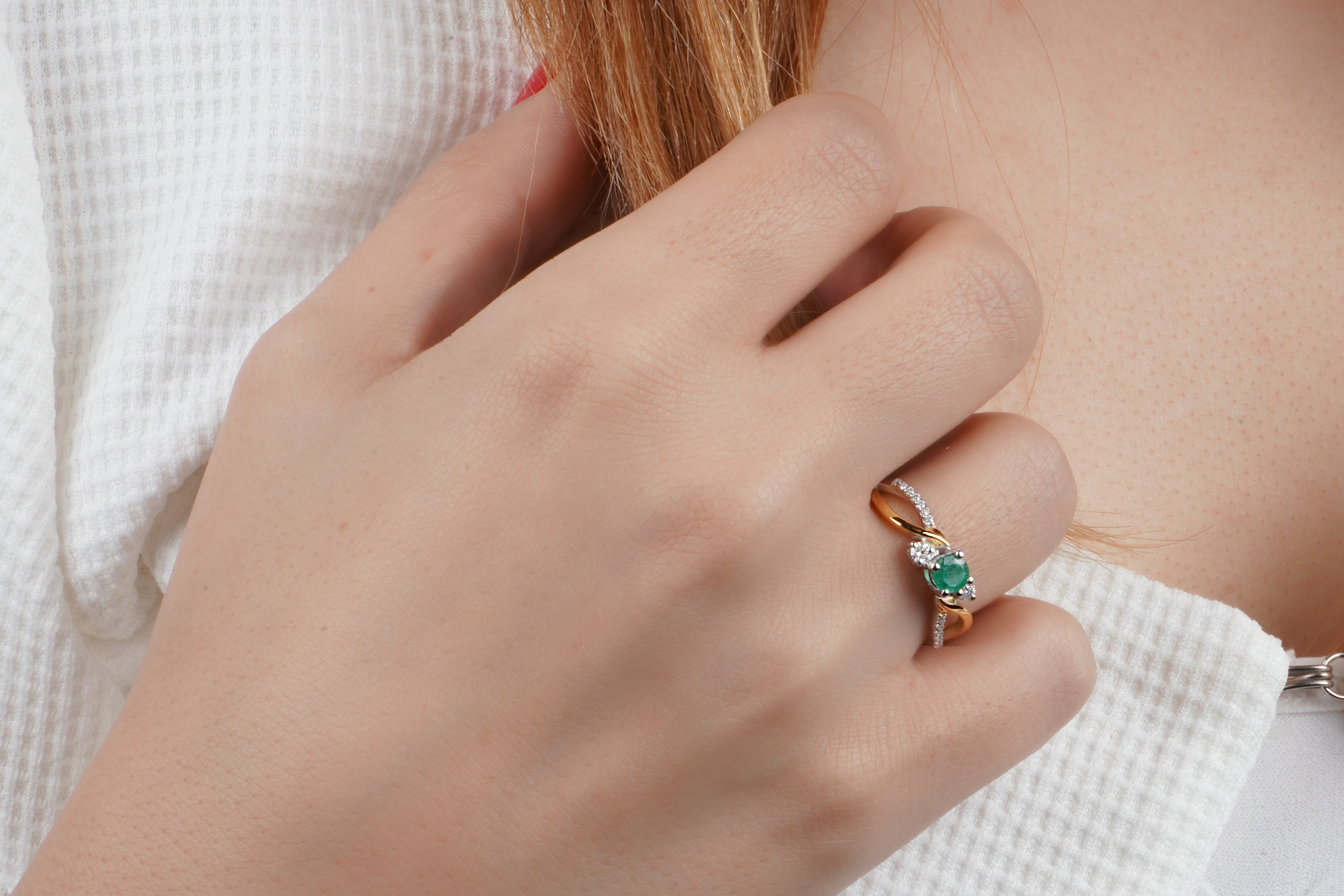 lover's universe emerald ring